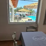 Aretousa Lejlighedshotel