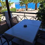 αρετούσα Ξενοδοχείο με διαμερίσματα