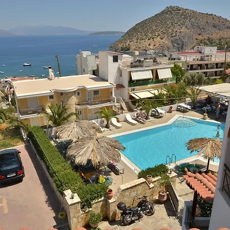 Lejlighedshotel Aretousa Tolón