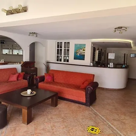 Lejlighedshotel Aretousa