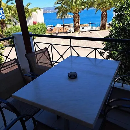 Aretousa Lejlighedshotel