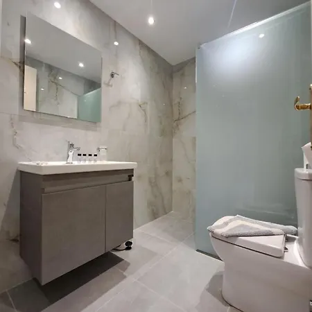 Aretousa Lejlighedshotel Tolón