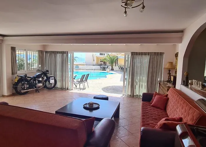 Aretousa 4* Tolón