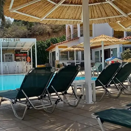 Ξενοδοχείο με διαμερίσματα αρετούσα