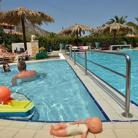 Aretousa מלון דירות טולון