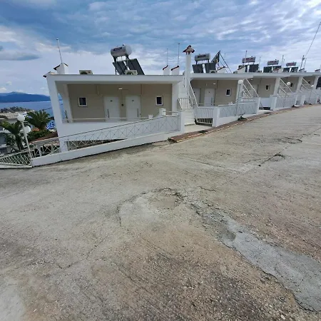 Aretousa 4* טולון