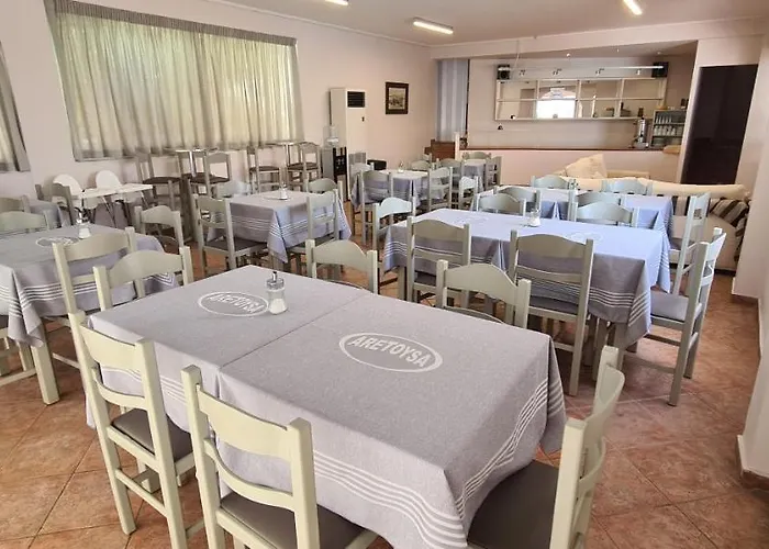 阿雷多莎公寓式酒店